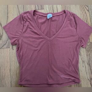 ⭐️5/$25⭐️ Ribbed V-Neck Short Sleeve Top